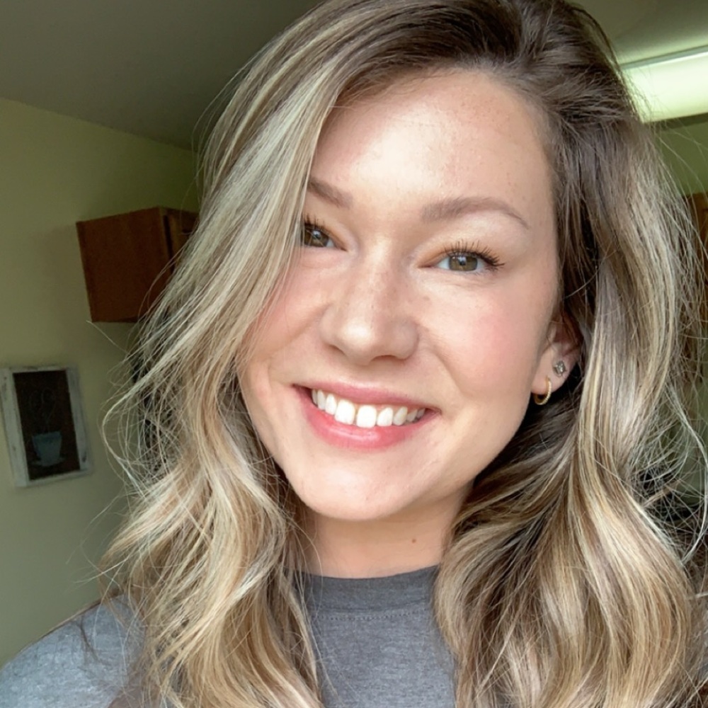 Meet your Posher, Natalie